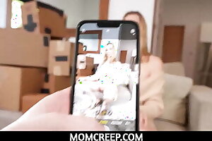MomCreep - STEPSON helps mature MILF step mom Lilly James to sell all her clothing and she rewarded him